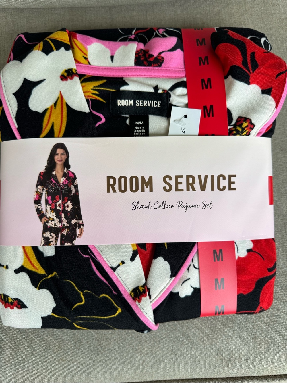 Room Service, Floral Shawl Collar Pajama Set - Black, Pink & Red, Size Medium